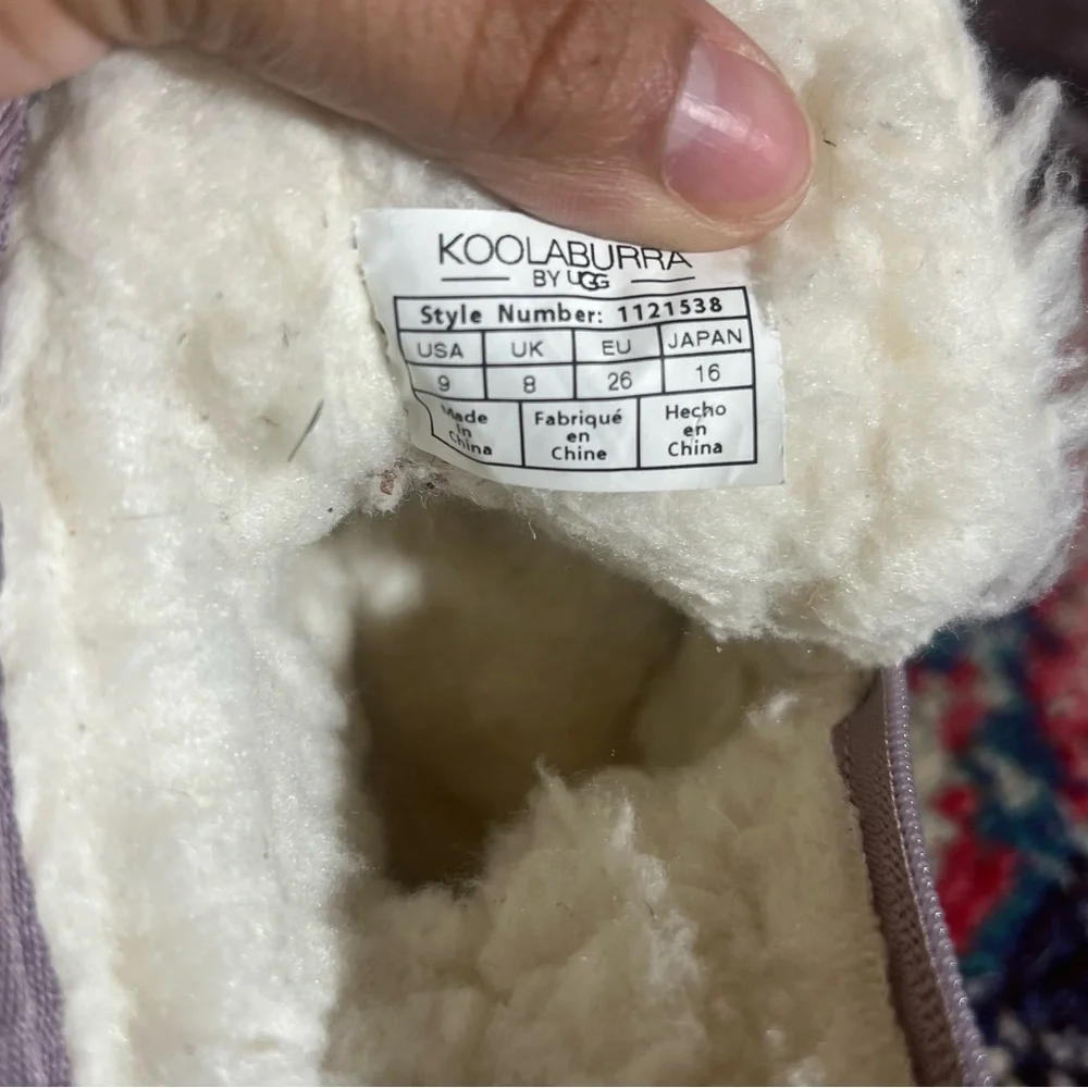 Kookaburra by UGG purple booties size 9